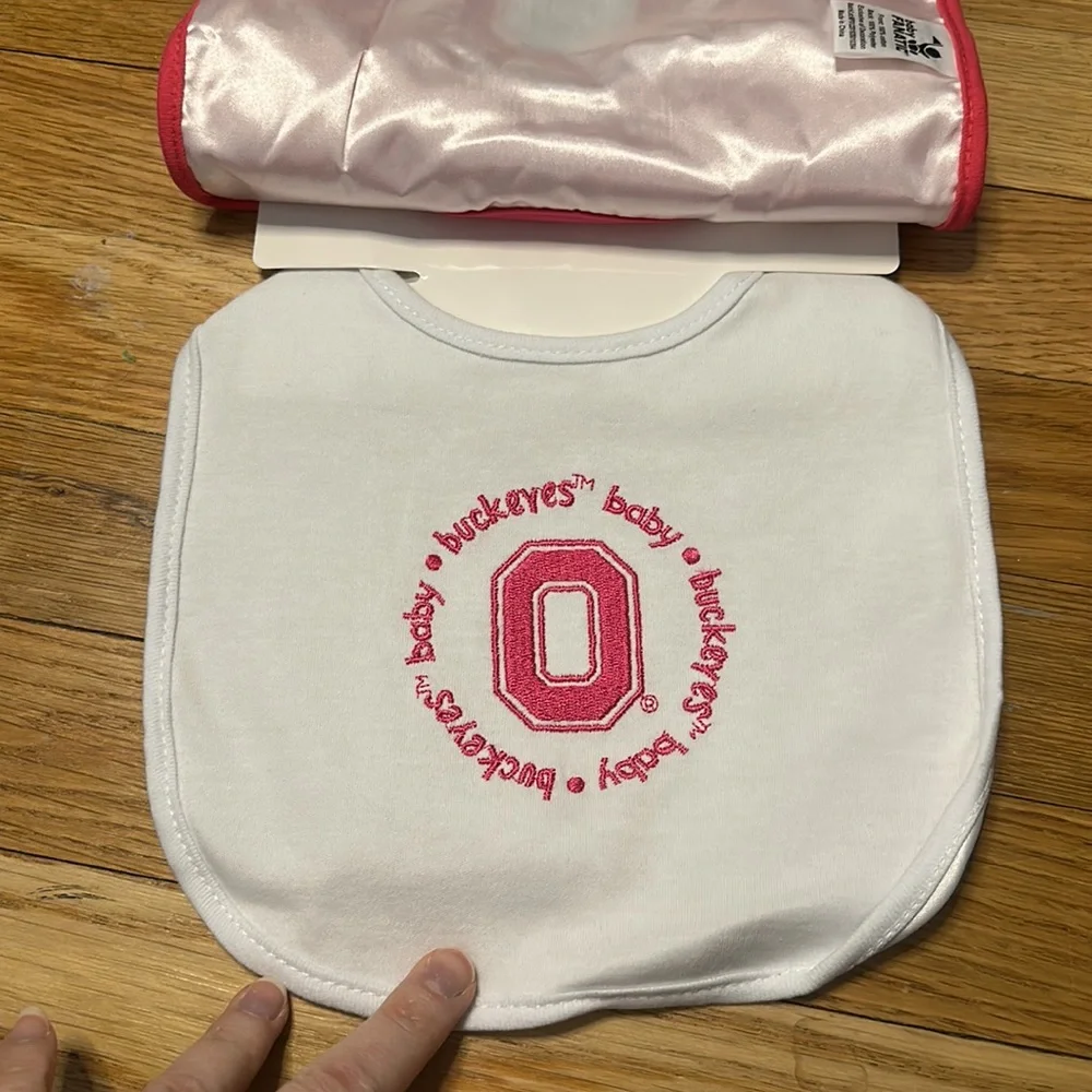 ⭐️ Baby Fanatic 2-pack Bibs Ohio State Buckeyes ⭐️